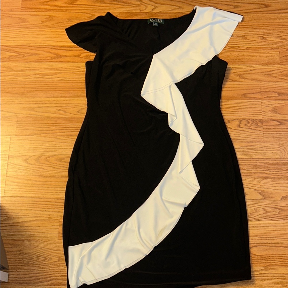 Lauren Ralph Lauren Black Dress with White Ruffle size 16 Petite - Picture 8 of 10